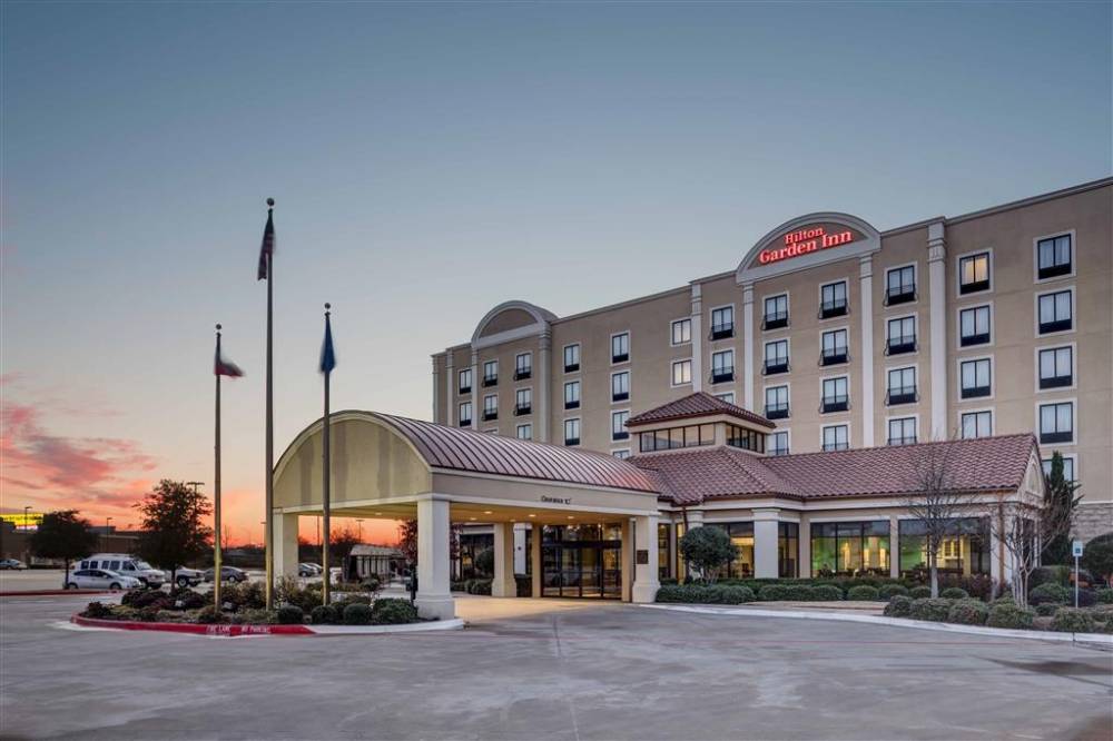 Hilton Garden Inn Dallas Lewisville 1