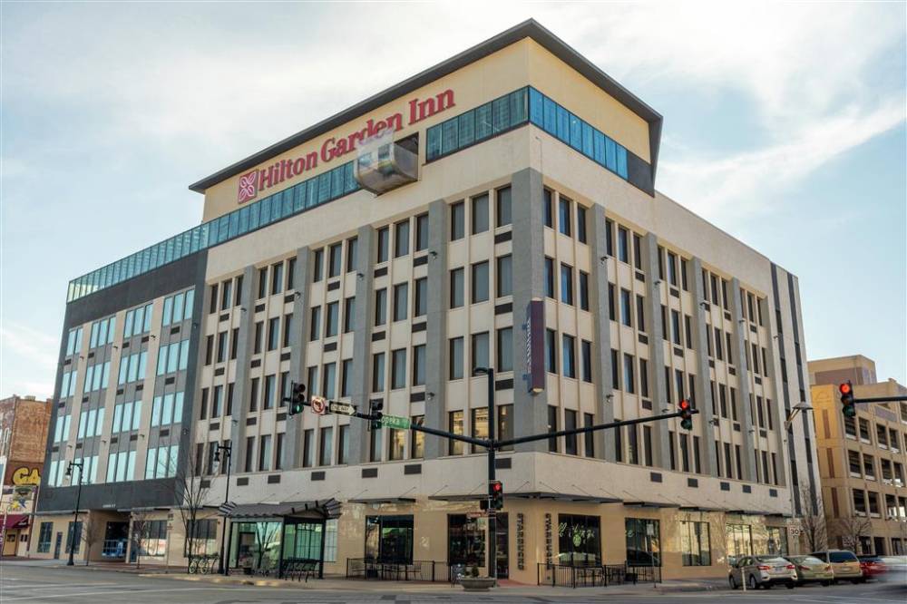 Hilton Garden Inn Wichita Downtown, Ks 1