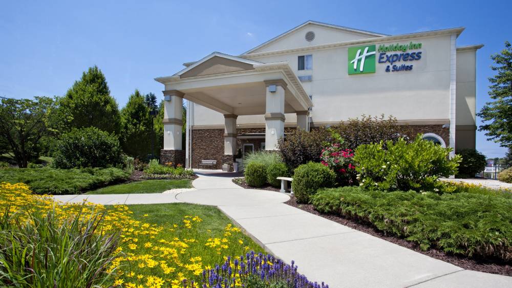 Holiday Inn Exp Stes Allentown West 4