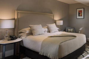 Residence Inn By Marriott Akron South-green