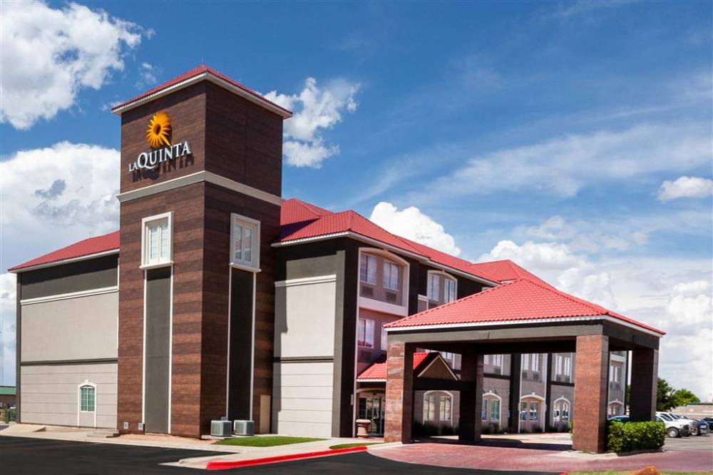 La Quinta Inn & Suites By Wyndham Midland North 1