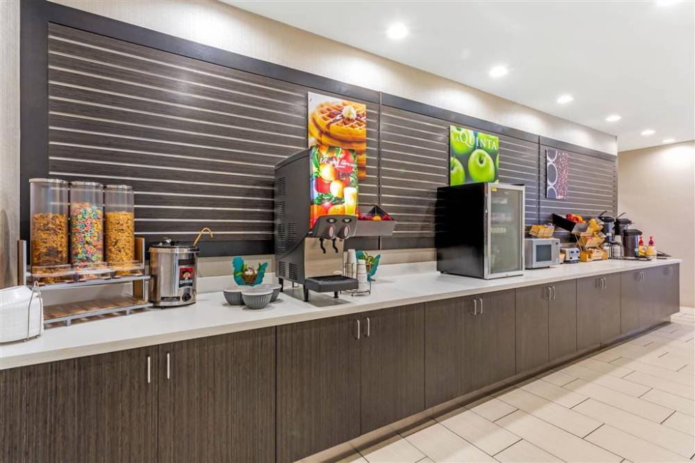 La Quinta Inn & Suites By Wyndham Odessa N. - Sienna Tower 5