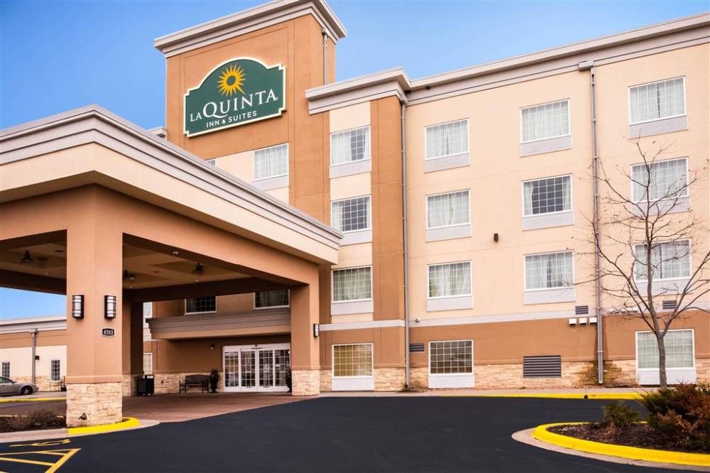La Quinta Inn & Suites By Wyndham Rochester Mayo Clinic S 1
