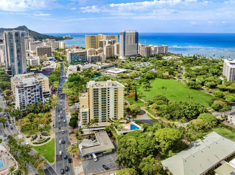 Luana Waikiki Hotel & Suites 7