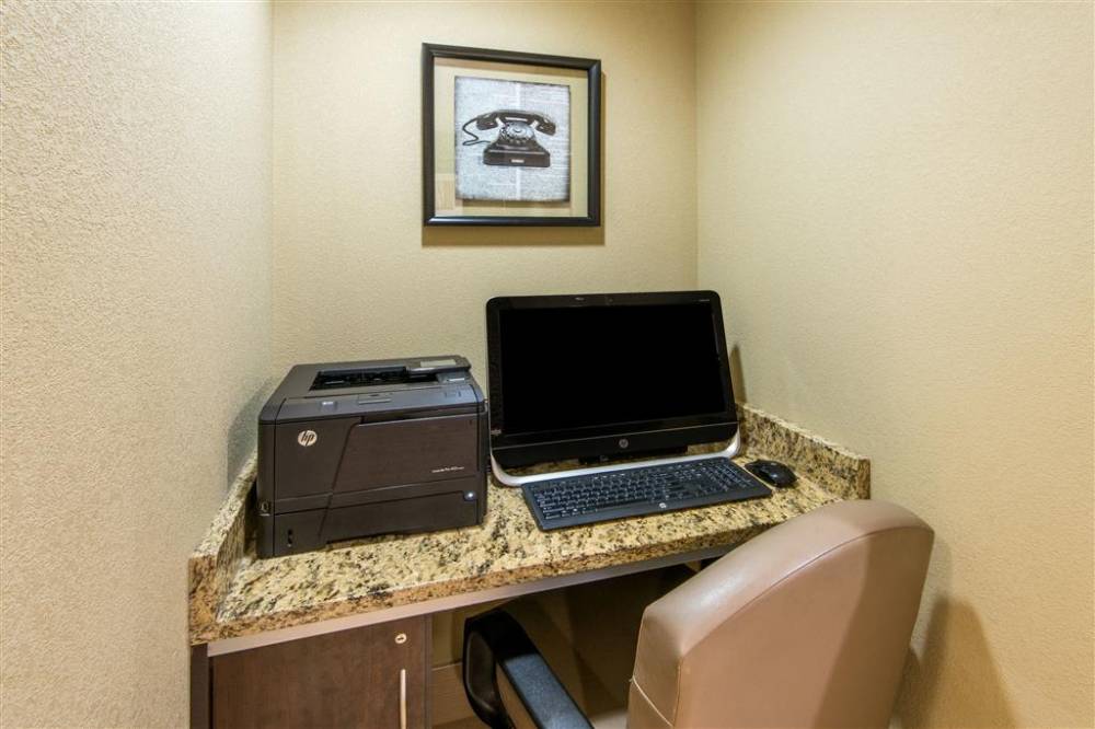 Microtel North Canton 5