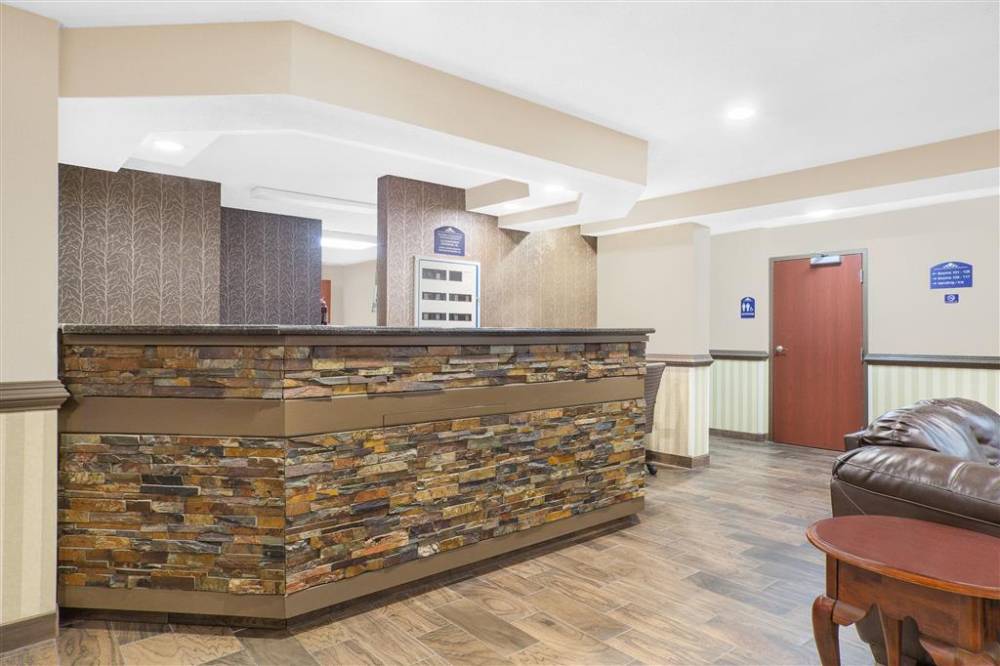 Microtel Salisbury 2