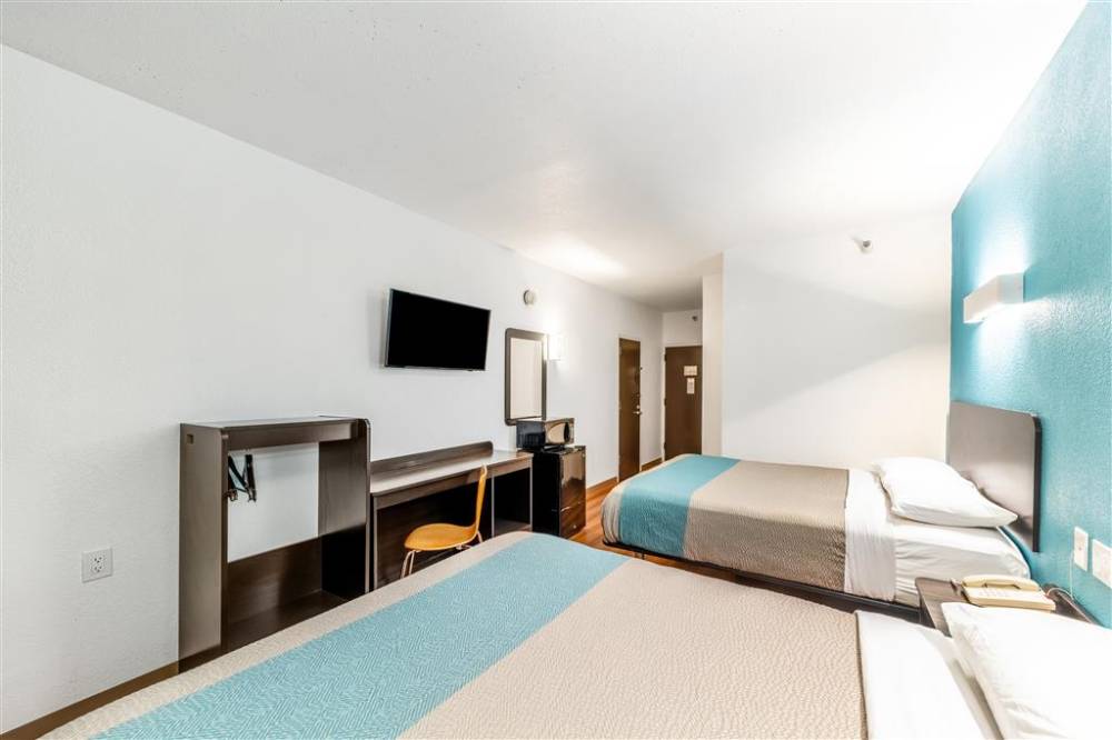 Motel 6 Lewisville Tx 10