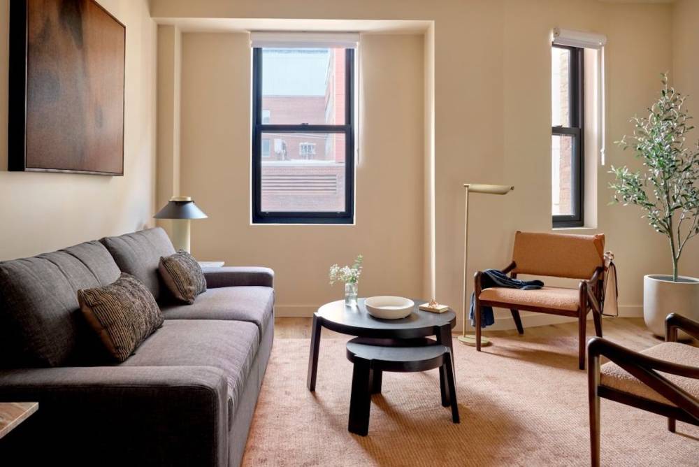 Standard Two Bedroom Apt Two King Beds and One Sof