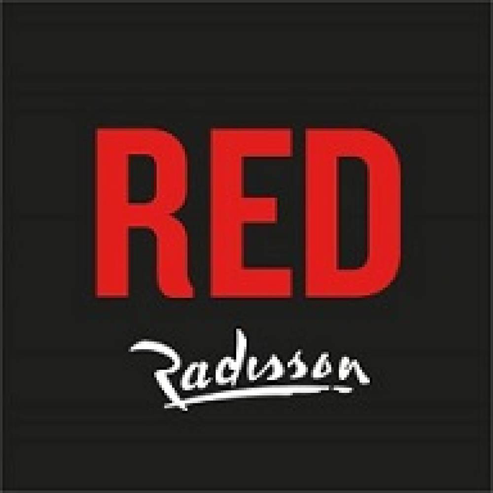 Radisson Red Gatwick Airport 1