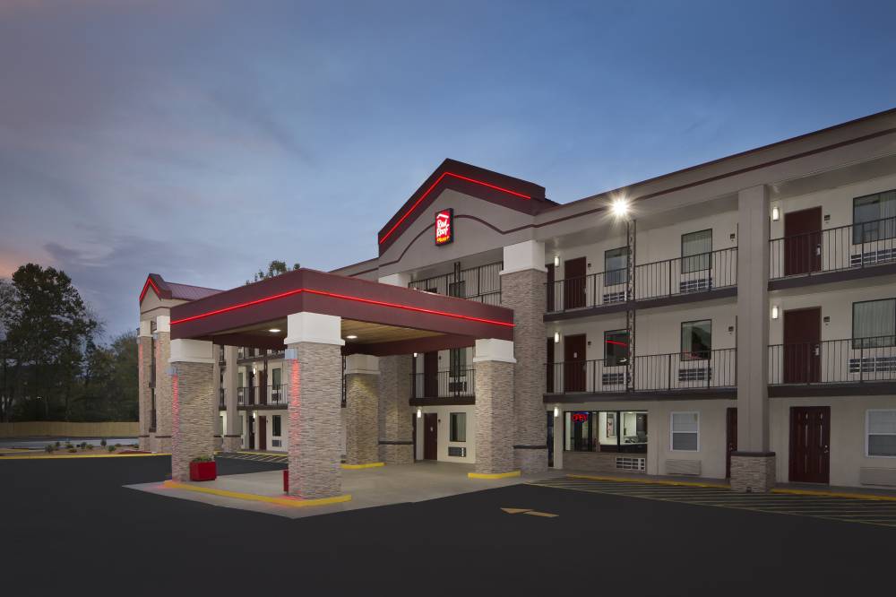 Red Roof Plus Birmingham East-irondale/airport 7