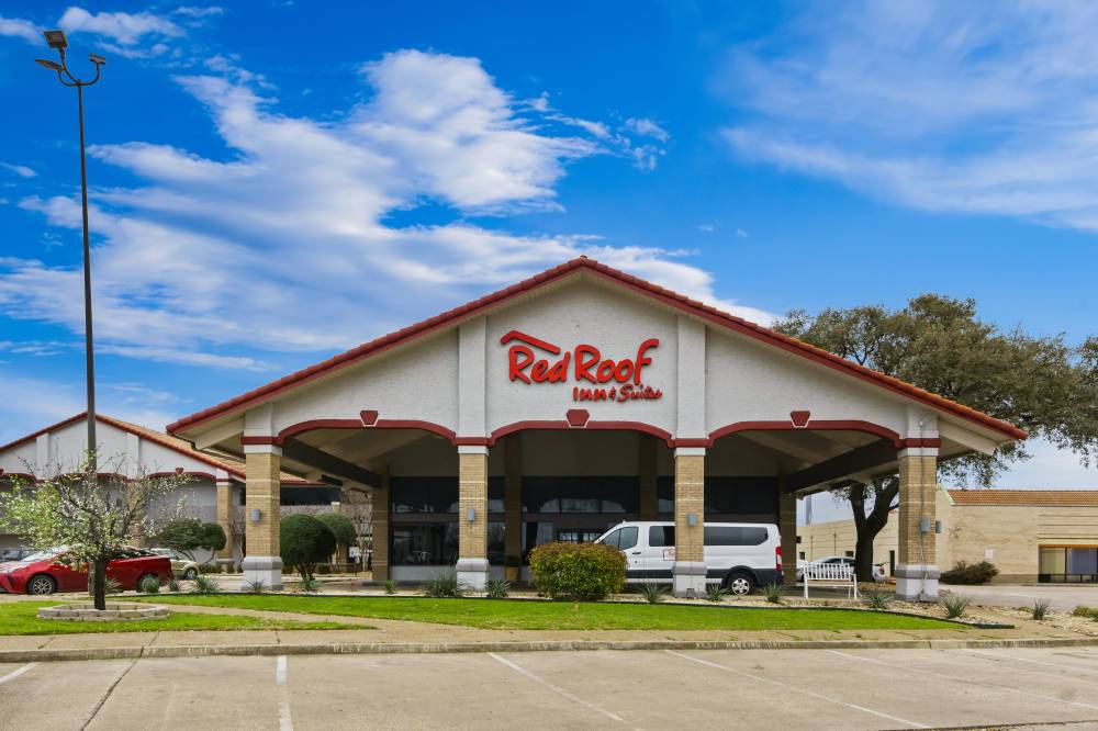 Red Roof Suites Irving-dfw Airport South 2