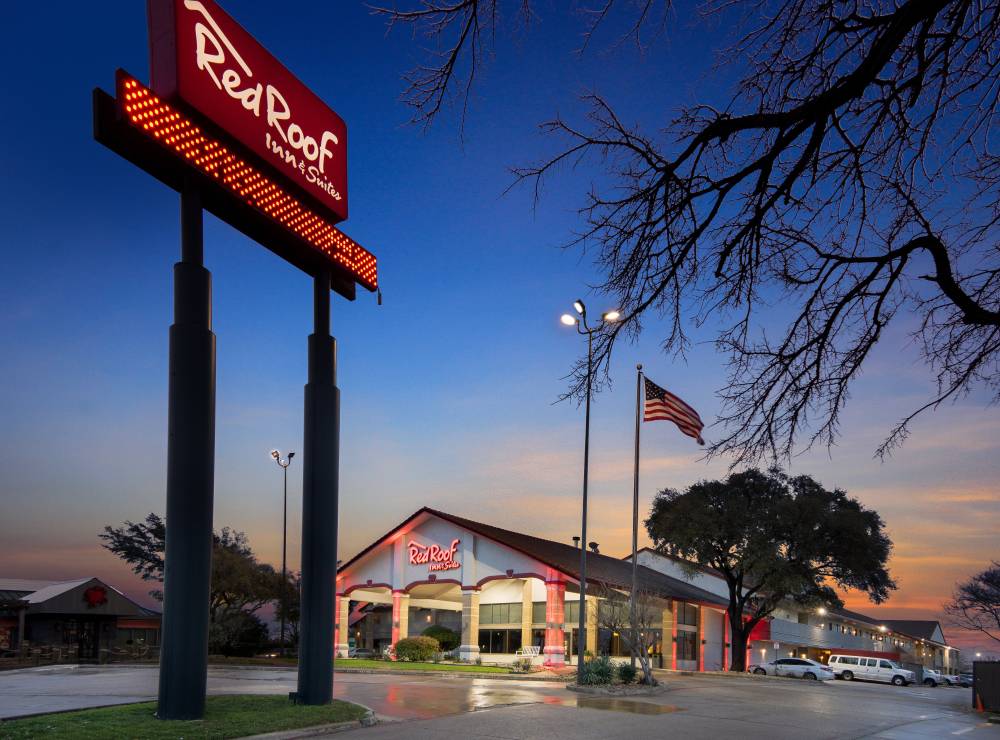 Red Roof Suites Irving-dfw Airport South 1