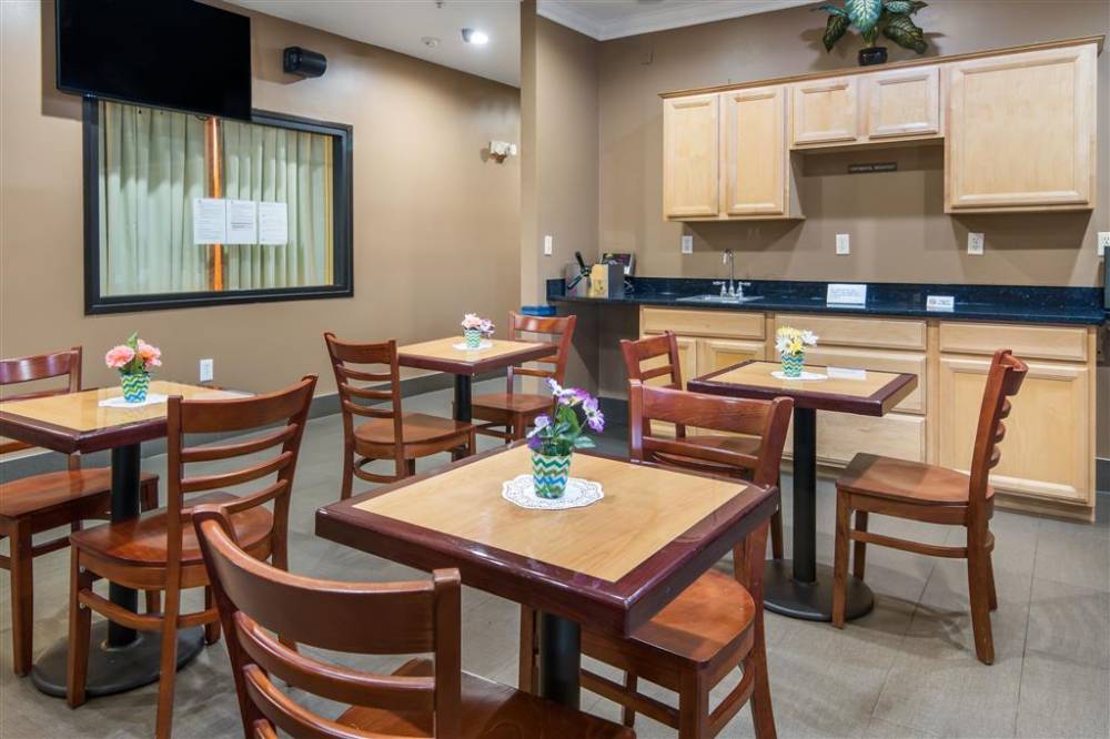 Rodeway Inn Carrollton I-35e 5