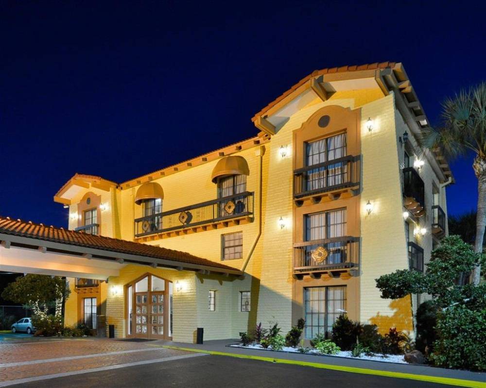 Rodeway Inn Near Ybor City - Casino 4