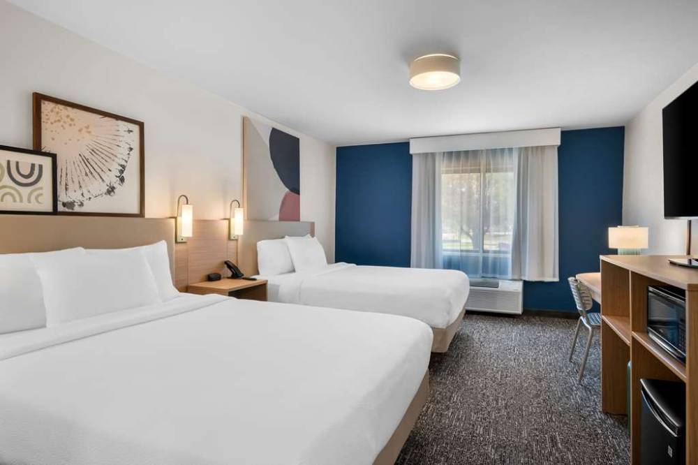 Spark By Hilton Grapevine Dfw North 7
