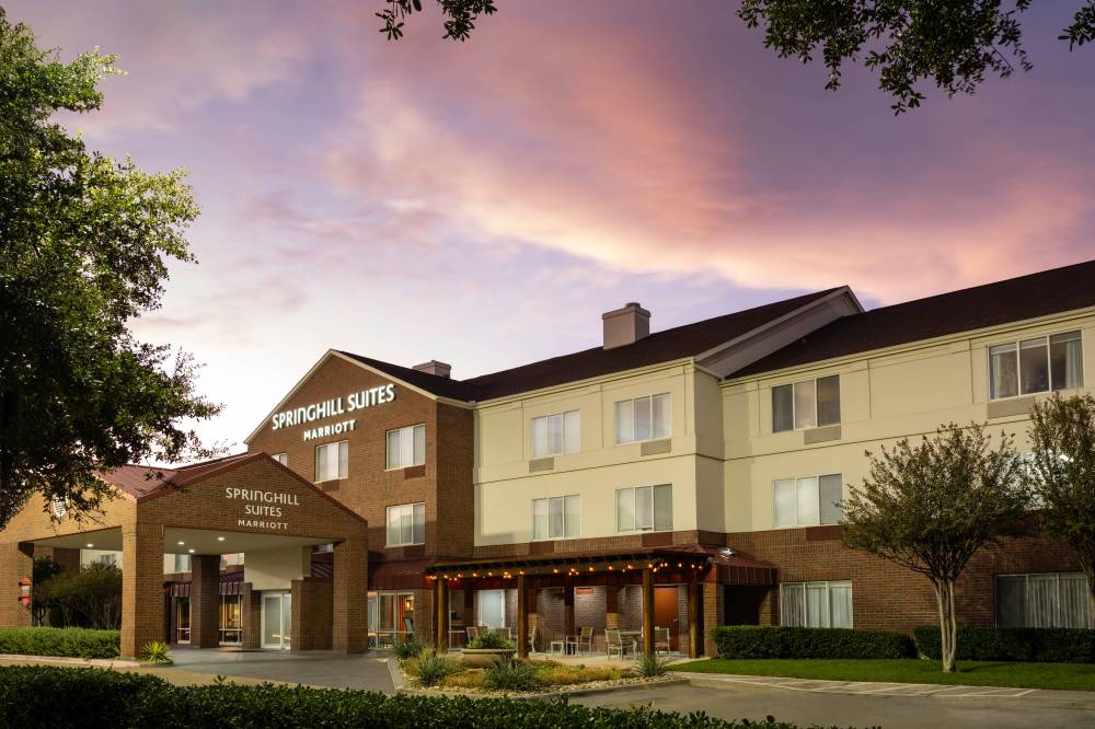 Springhill Suites By Marriott Dallas Arlington North 4