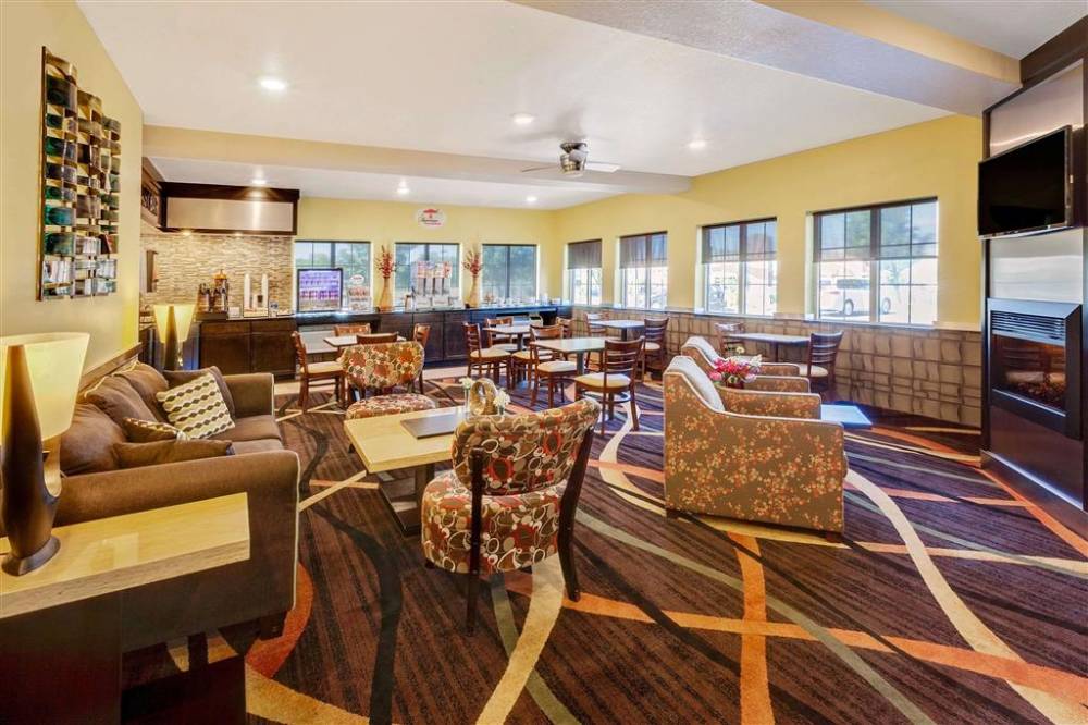 Super 8 By Wyndham Akron S/green/uniontown Oh 3