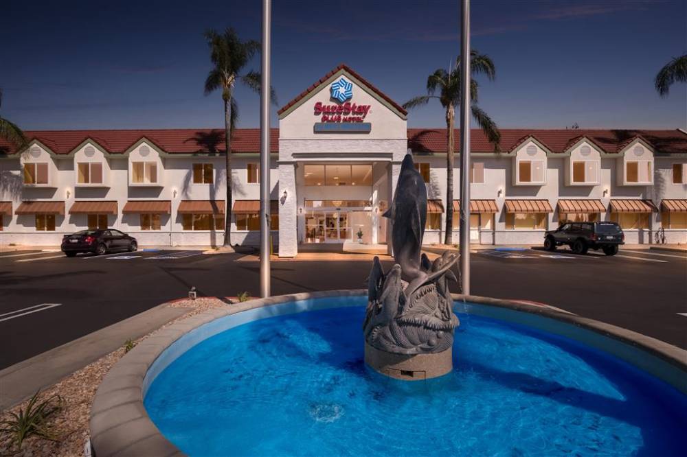Surestay Plus By Best Western Upland Ontario North 1