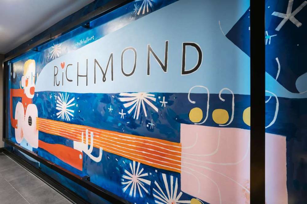 The Commonwealth 1