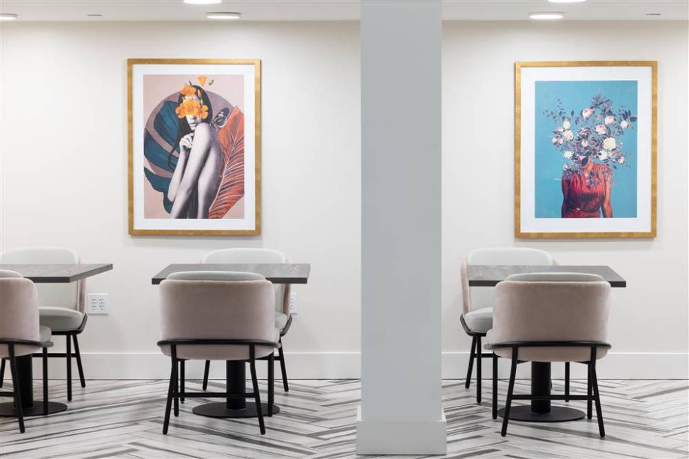 The Kelly Birmingham  Tapestry Collection By Hilton 6