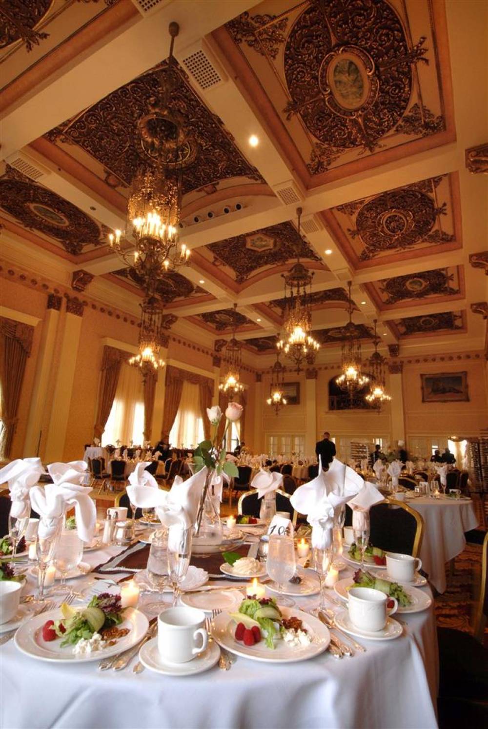 The Pfister Hotel 4