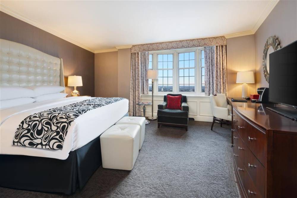 The Pfister Hotel 3