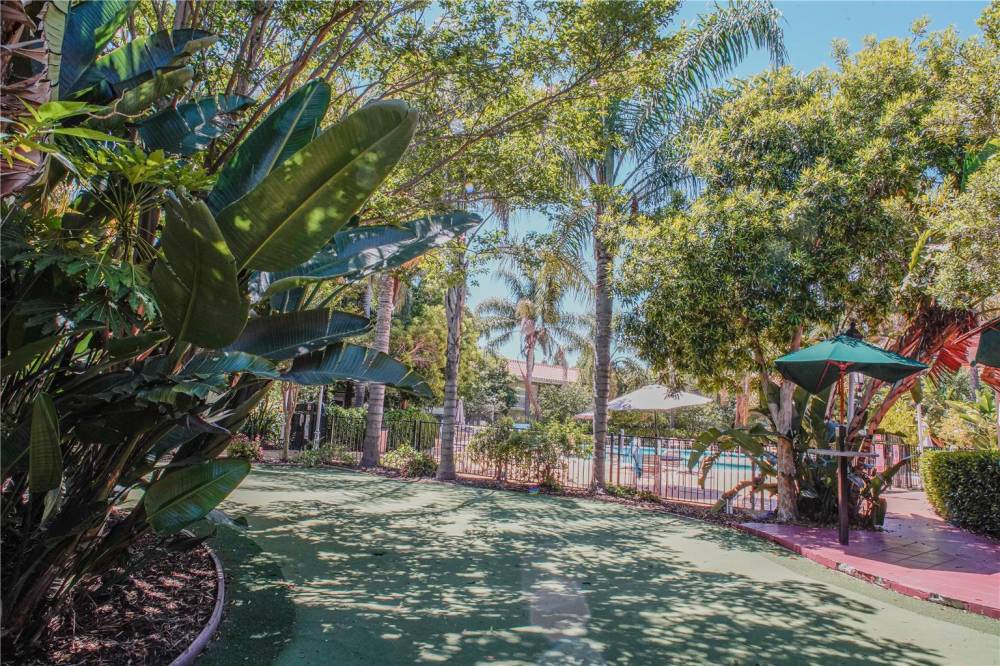 Uptown Oasis San Jose Airport 2