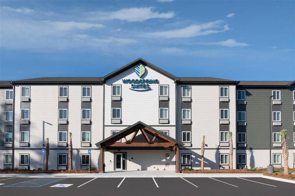 Woodspring Suites Savannah Pooler 2